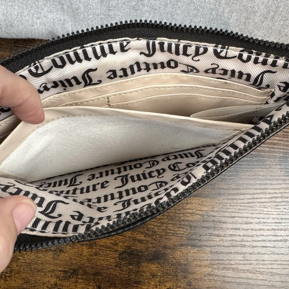 Juicy‎ Couture Logo Zip Lined Clutch Wristlet Wallet Black Clean PreOwned